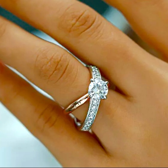 Engraved “Marry Me” Engagement Ring - Picture 2 of 7